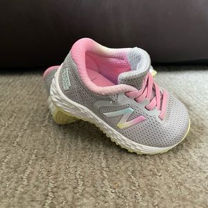 New Balance Infant Girls Sneakers - Grey